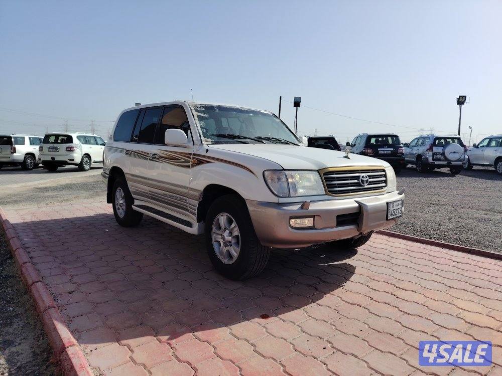 لاندكروزر 20033