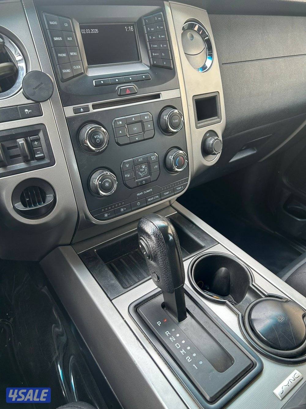 فورد اكسبيدشن 20163