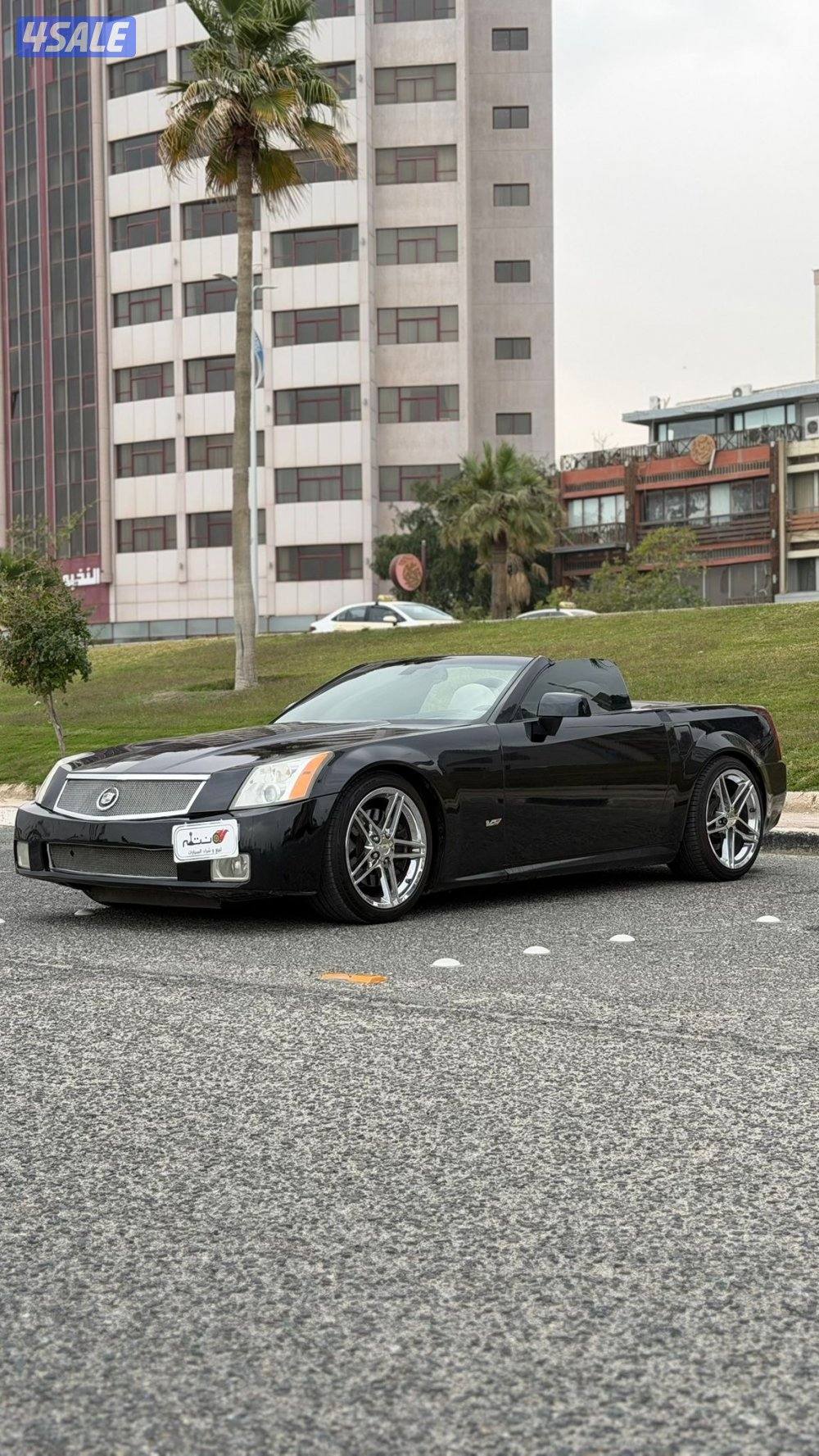 كاديلاك XLRV موديل 2006 / بحاله ممتازه2