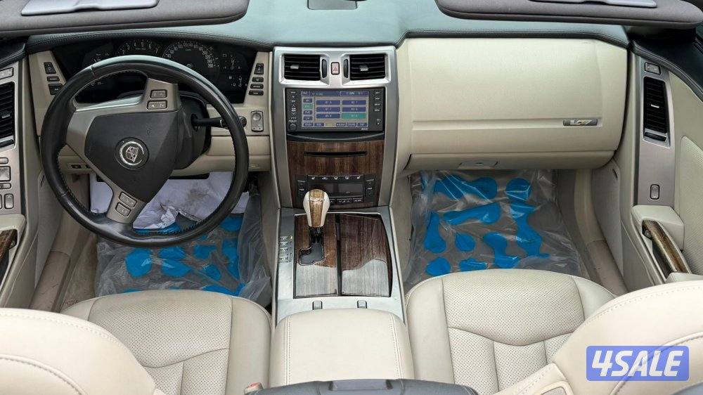 كاديلاك XLRV موديل 2006 / بحاله ممتازه11