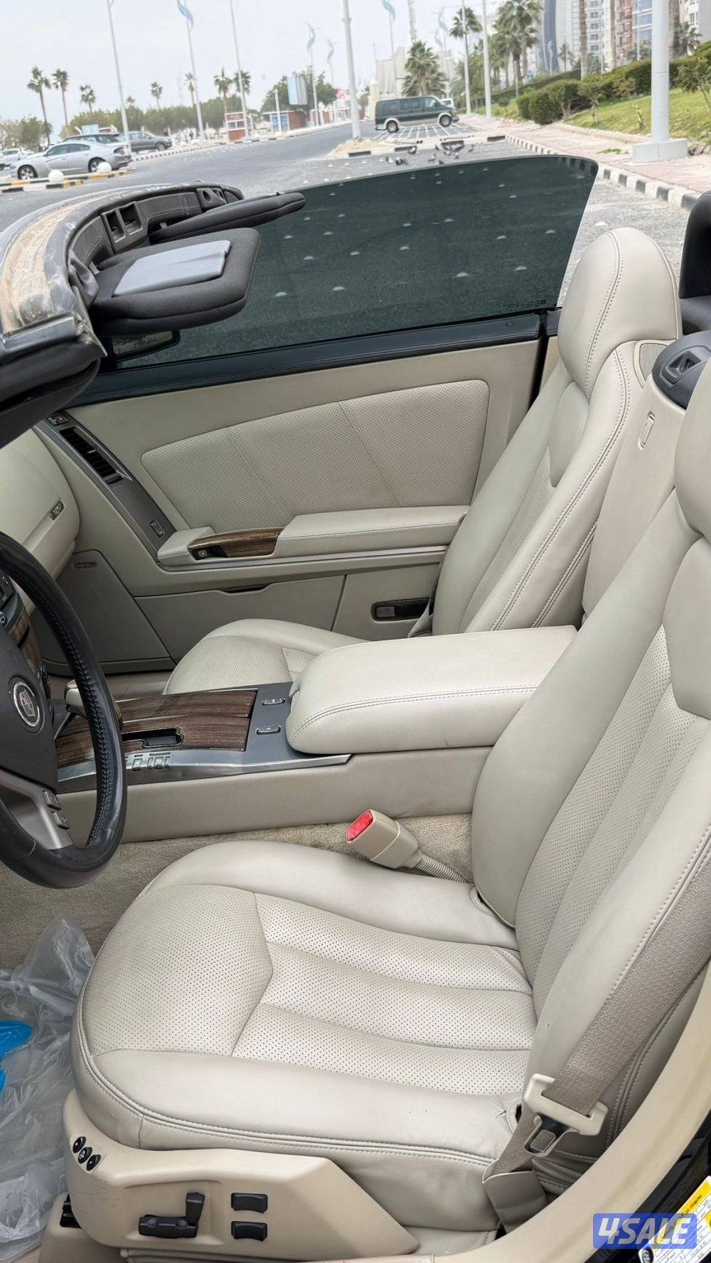 كاديلاك XLRV موديل 2006 / بحاله ممتازه13