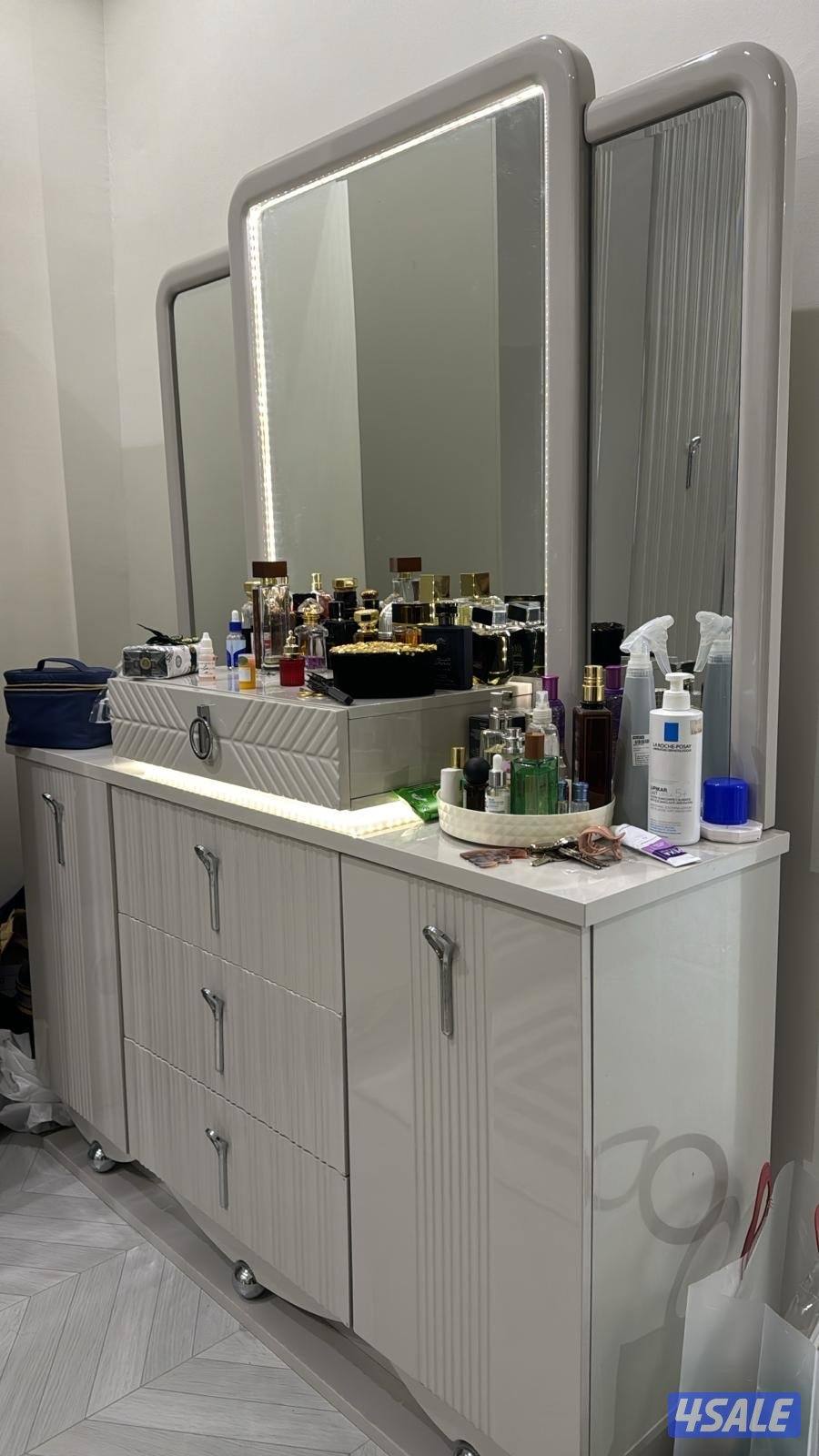 غرفة نوم كامله وجديده3