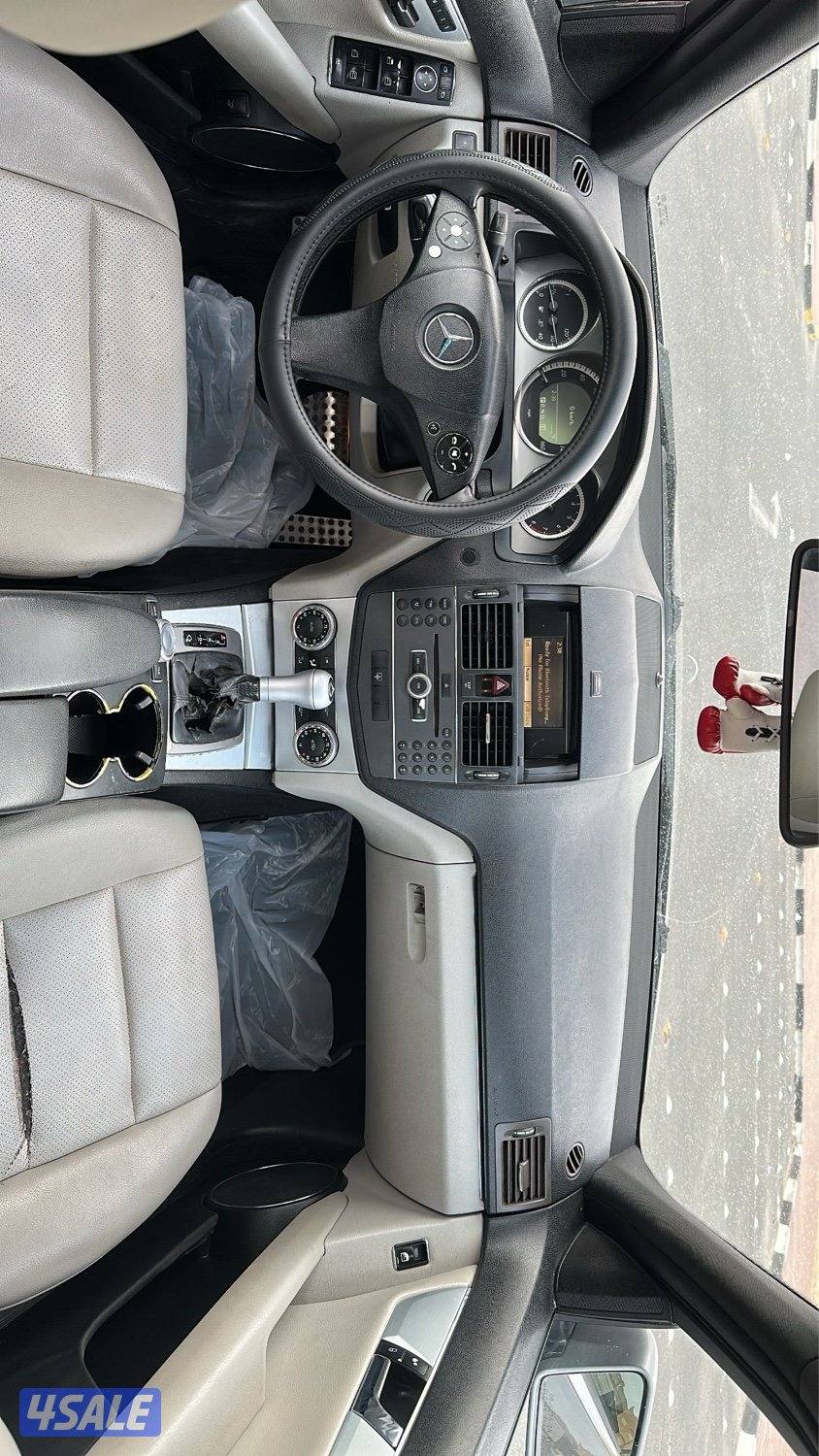 للبيع c300 موديل 20114