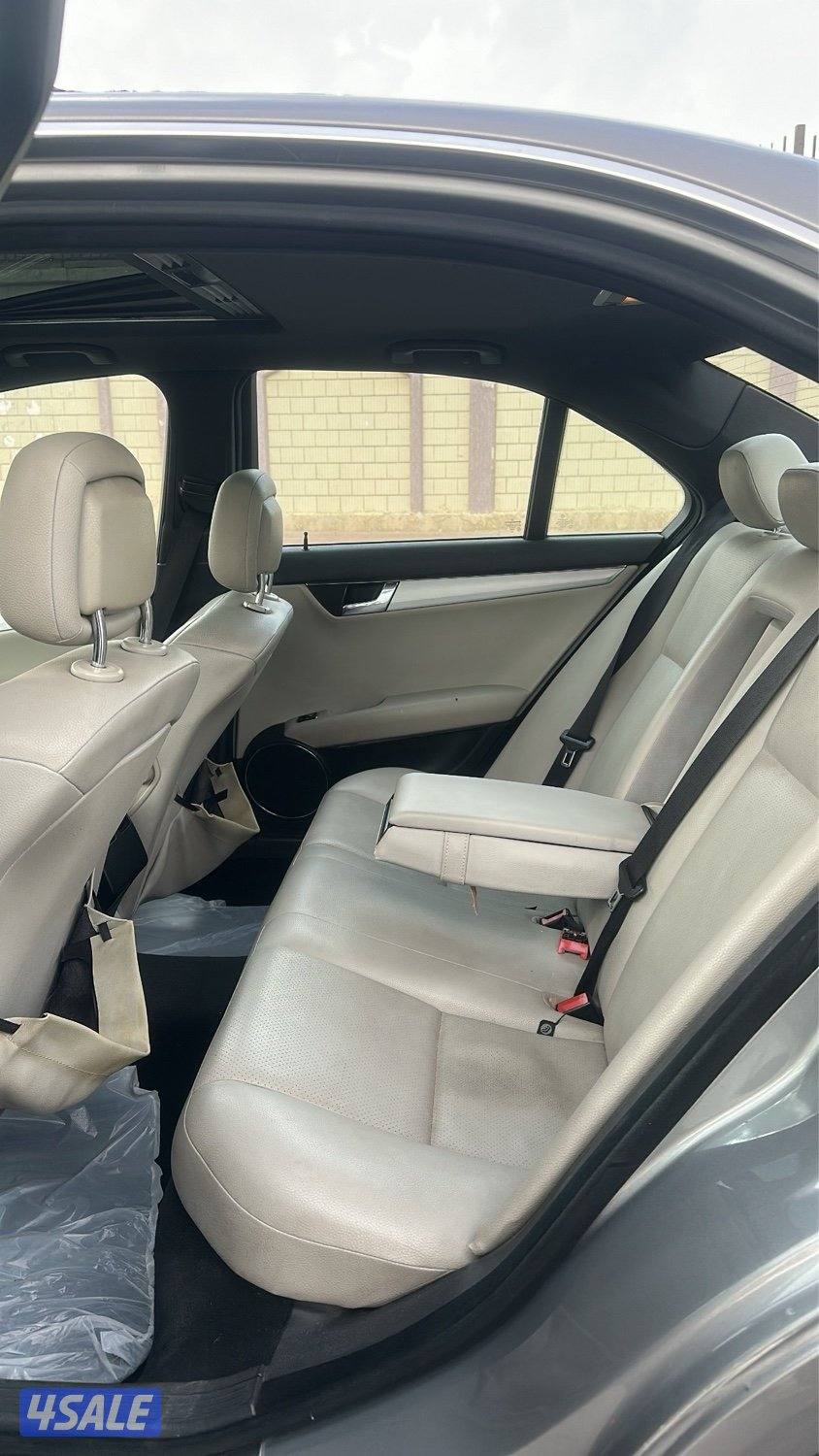 للبيع c300 موديل 20116