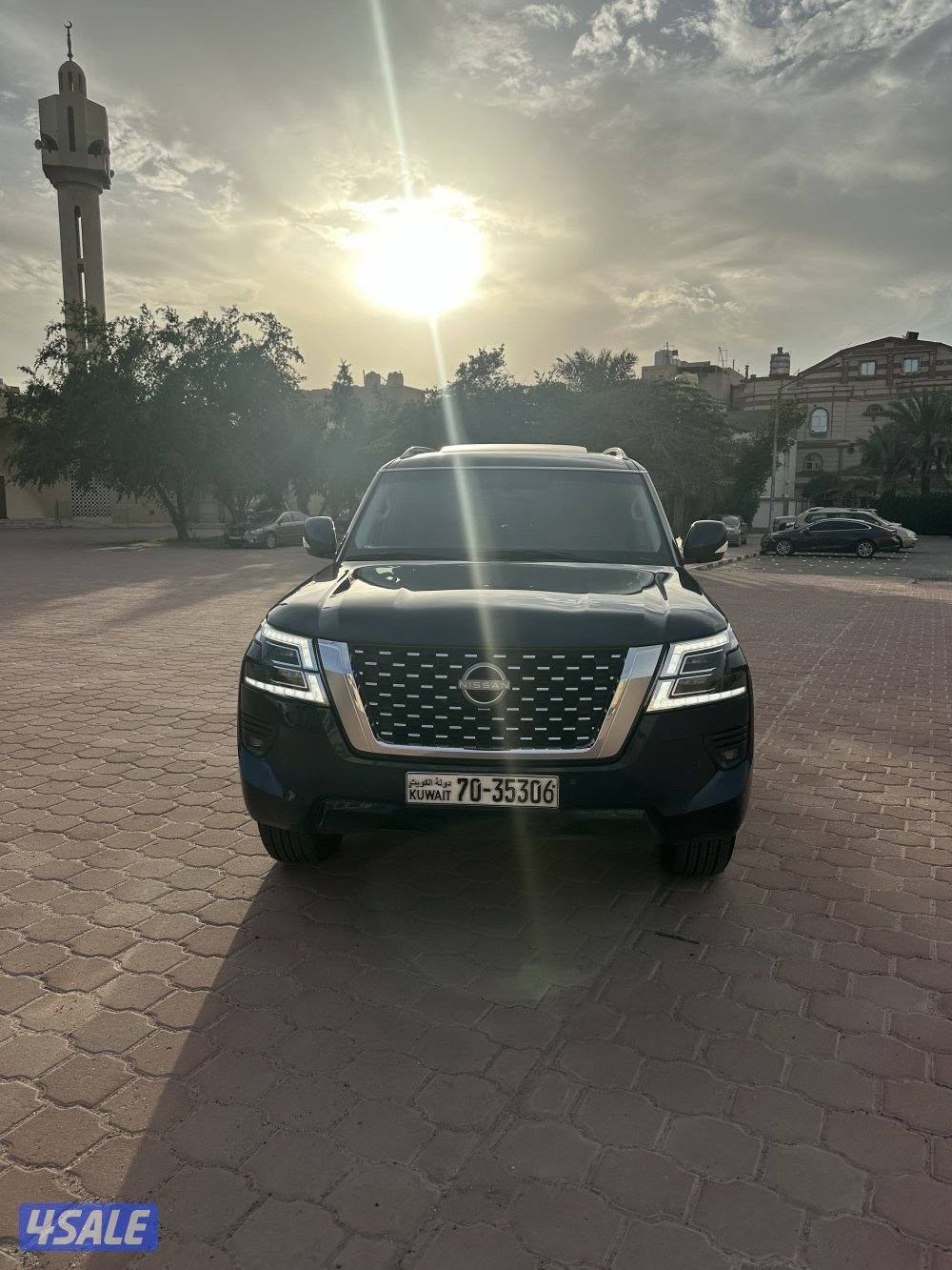 للبيع باترول 2022 شرط الفحص سيرفيس وكاله ٨ سلندر5