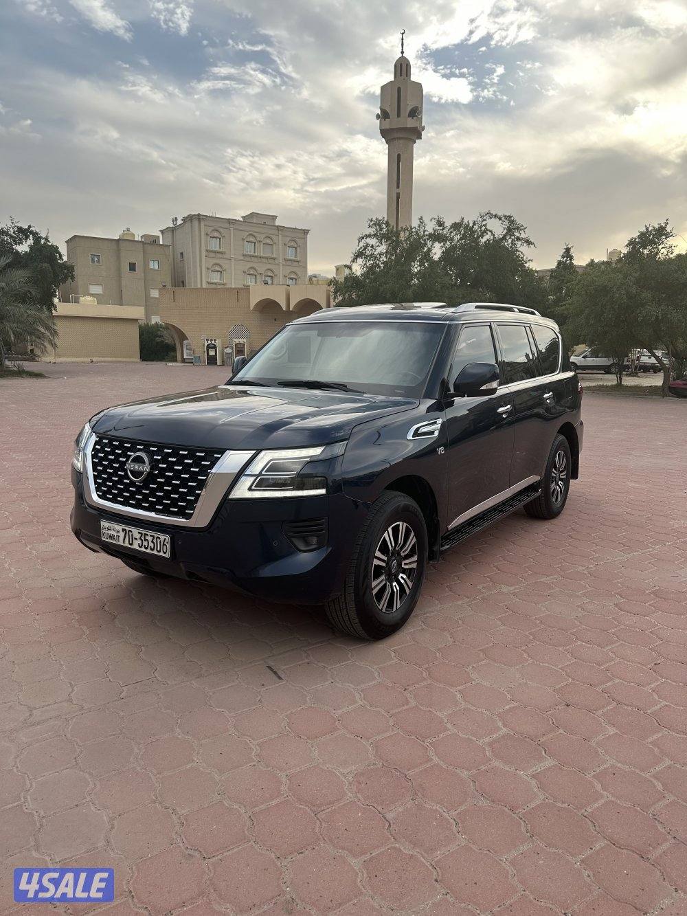 للبيع باترول 2022 شرط الفحص سيرفيس وكاله ٨ سلندر9