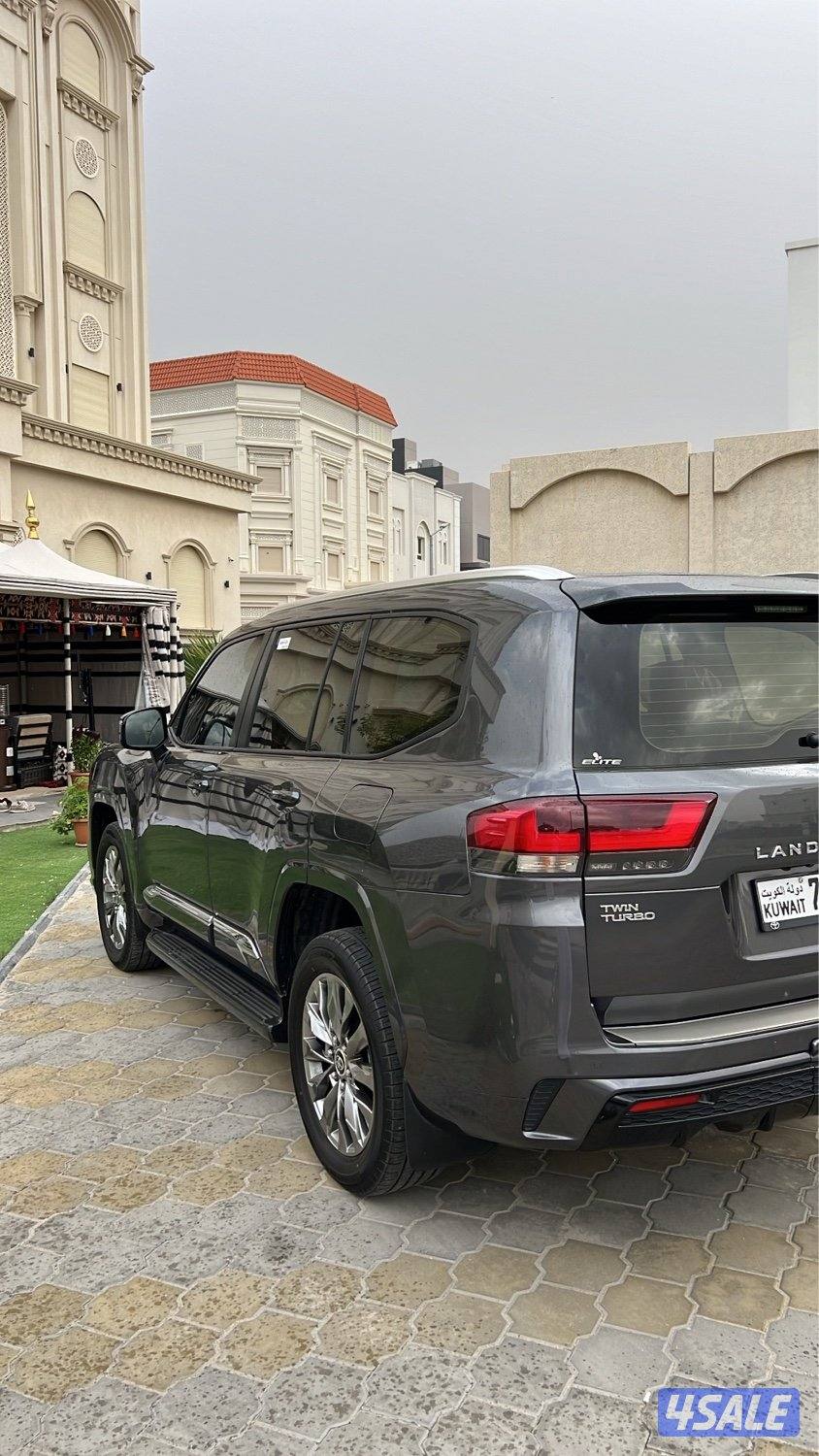 للبيع لاندكروزر ايرو اس2