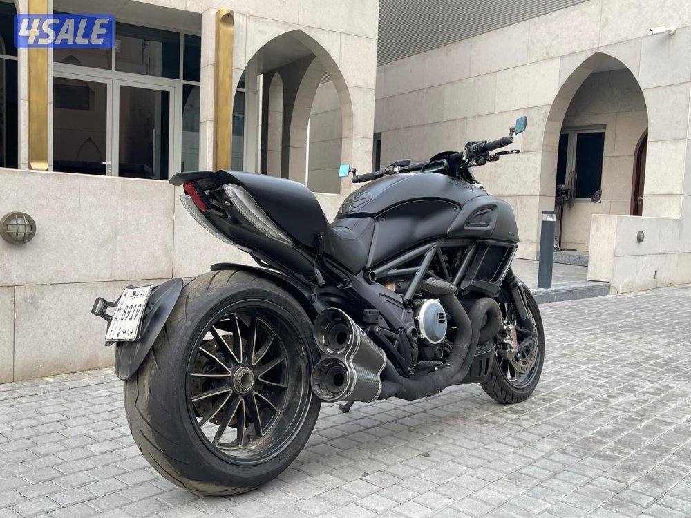 للبيع دوكاتي3