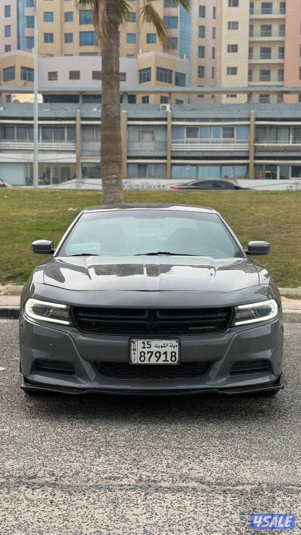 تشارجر موديل 2018 / بحاله ممتازه0