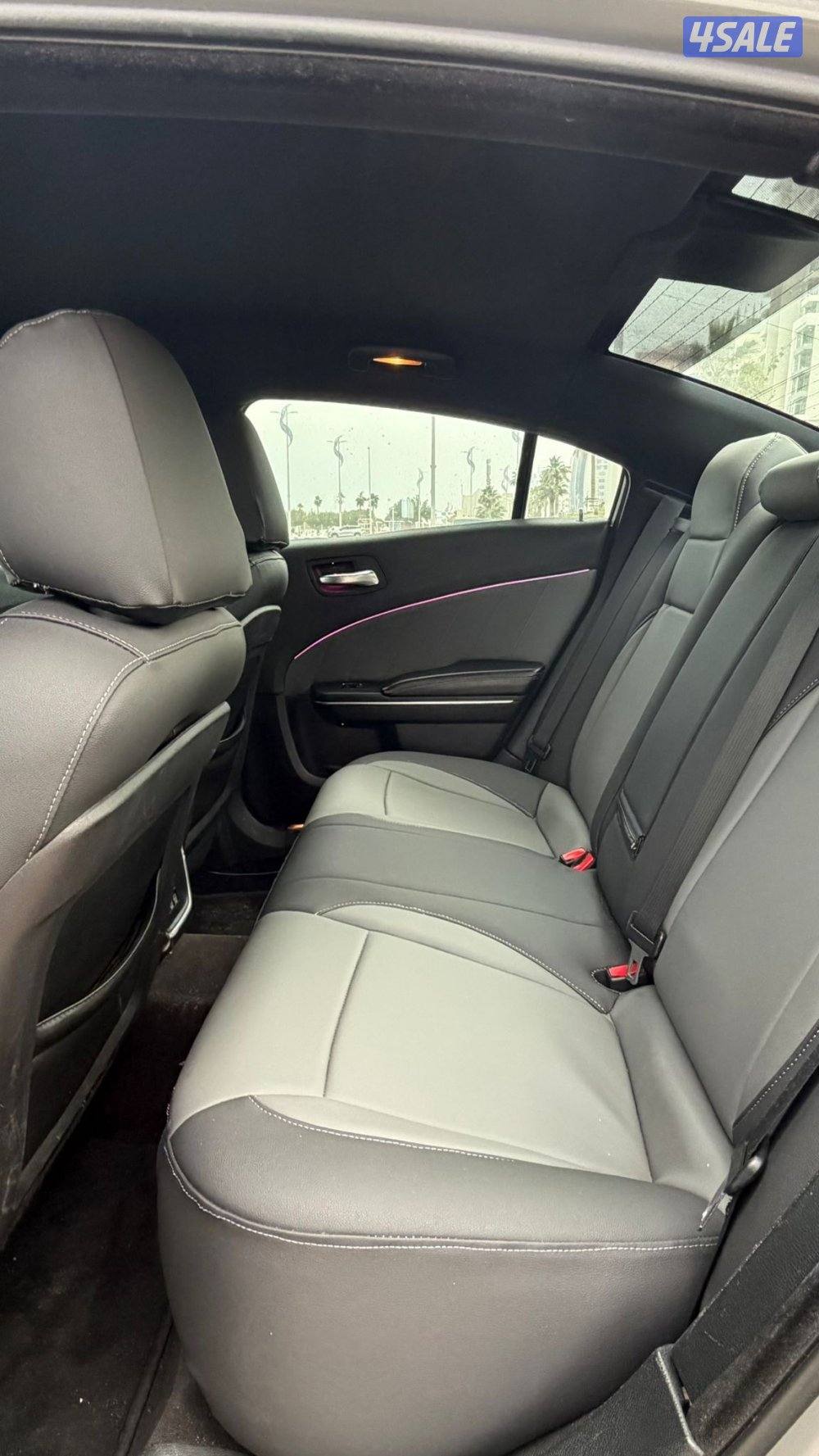 تشارجر موديل 2018 / بحاله ممتازه12