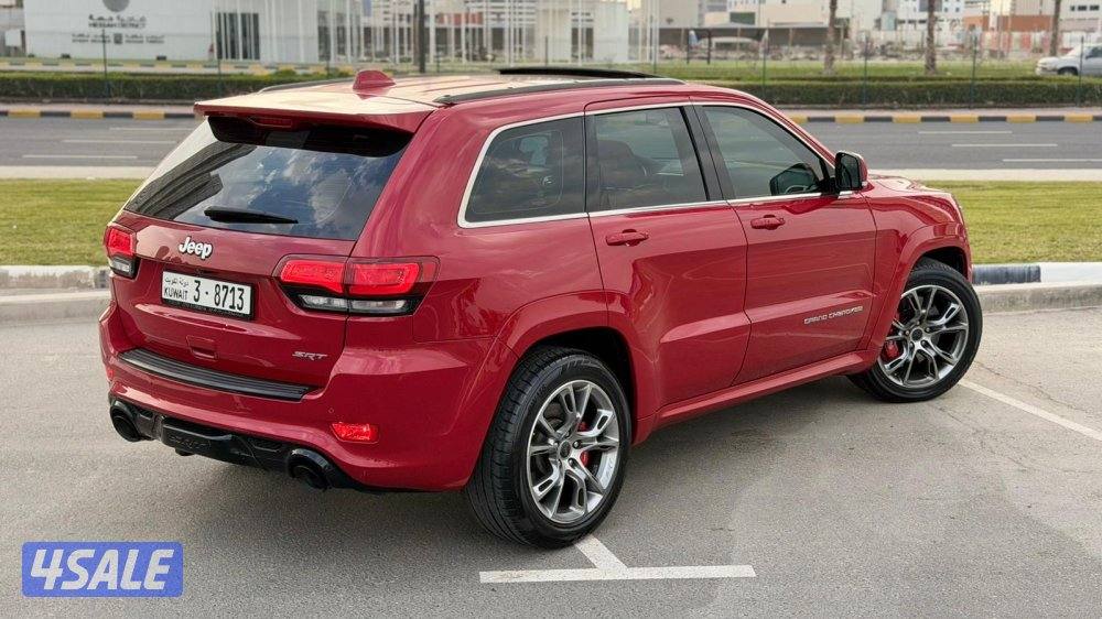 جراند شيروكي //  74 الف // SRT 8 // 20143