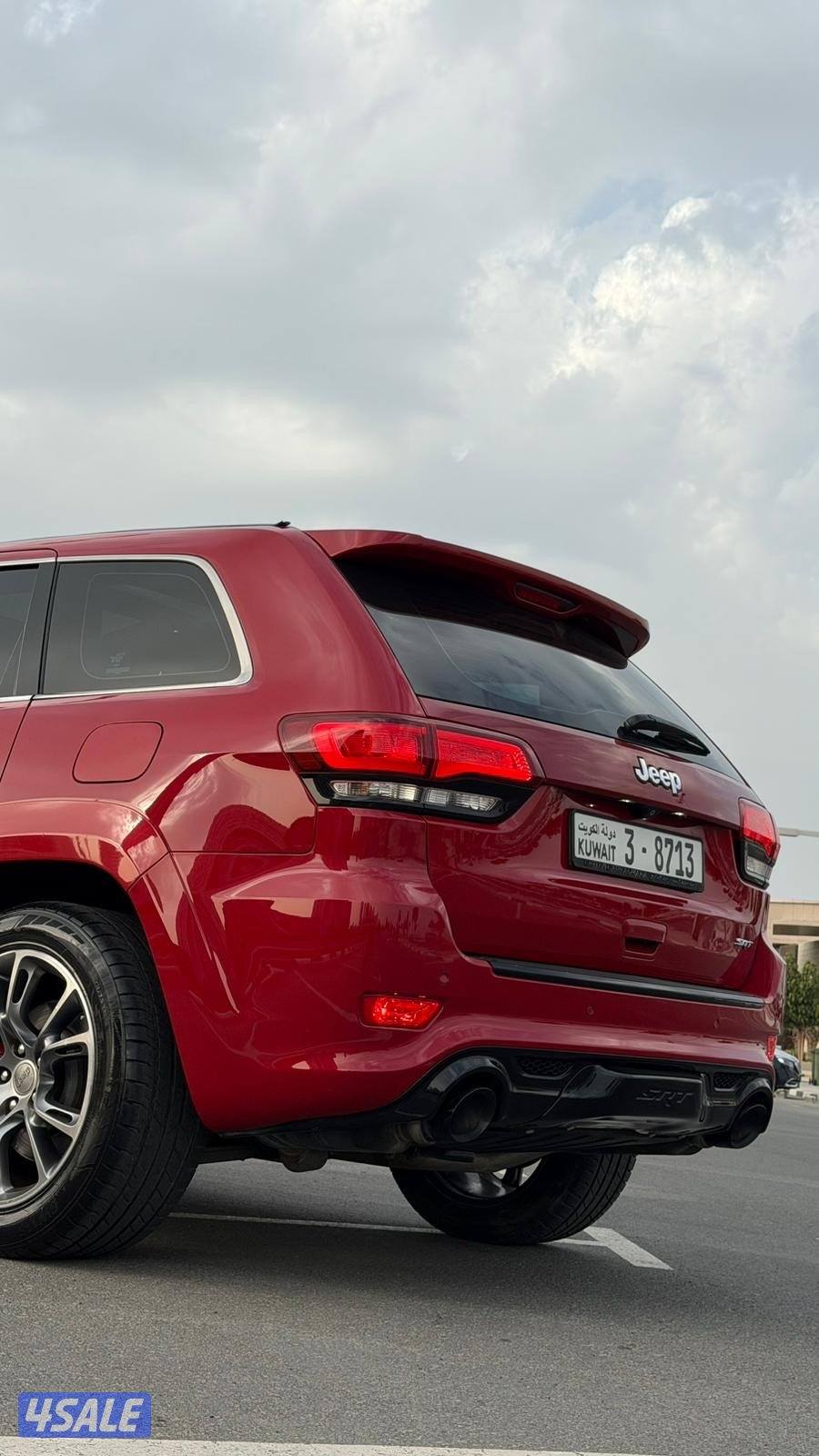 جراند شيروكي //  74 الف // SRT 8 // 20144