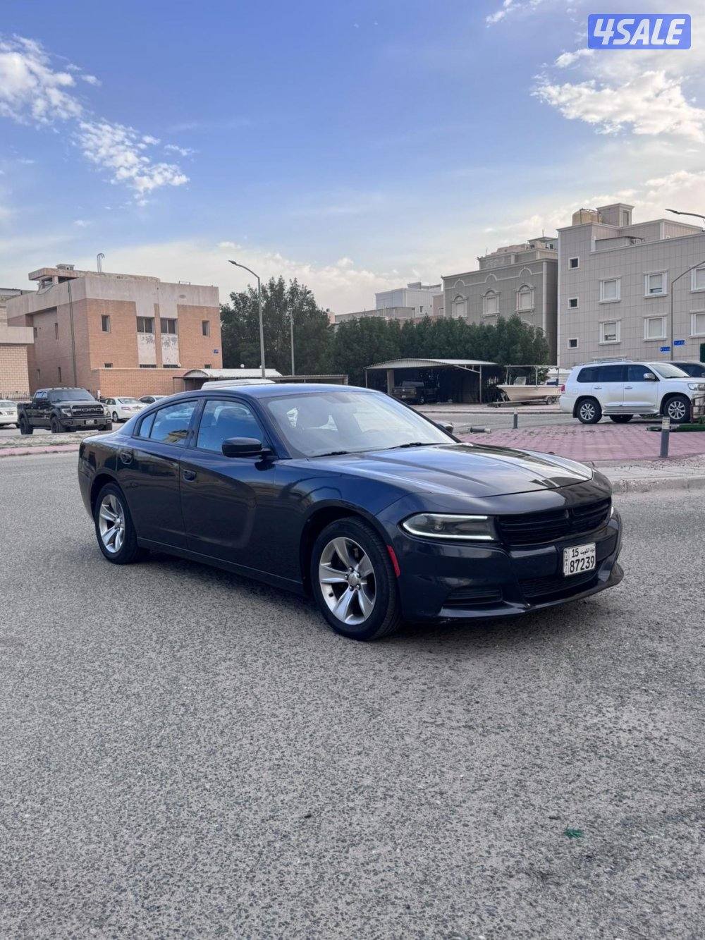 للبيع شارجر 6 سلندر1