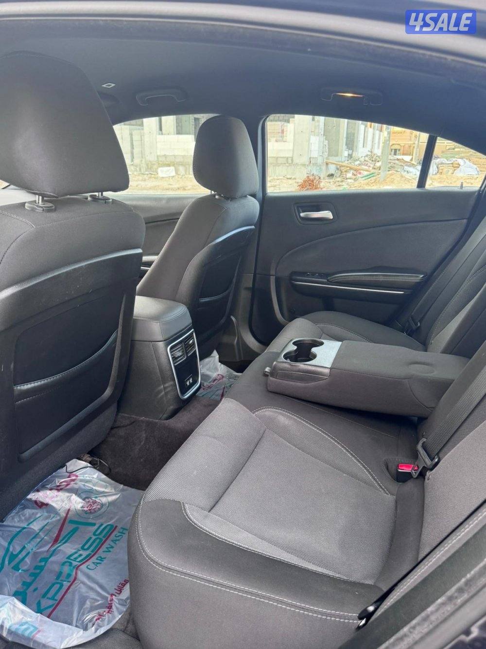 للبيع شارجر 6 سلندر5