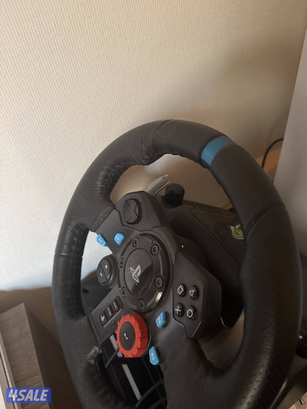 سكان لوجيتك g29 مستعمل  و مافي كرتون3