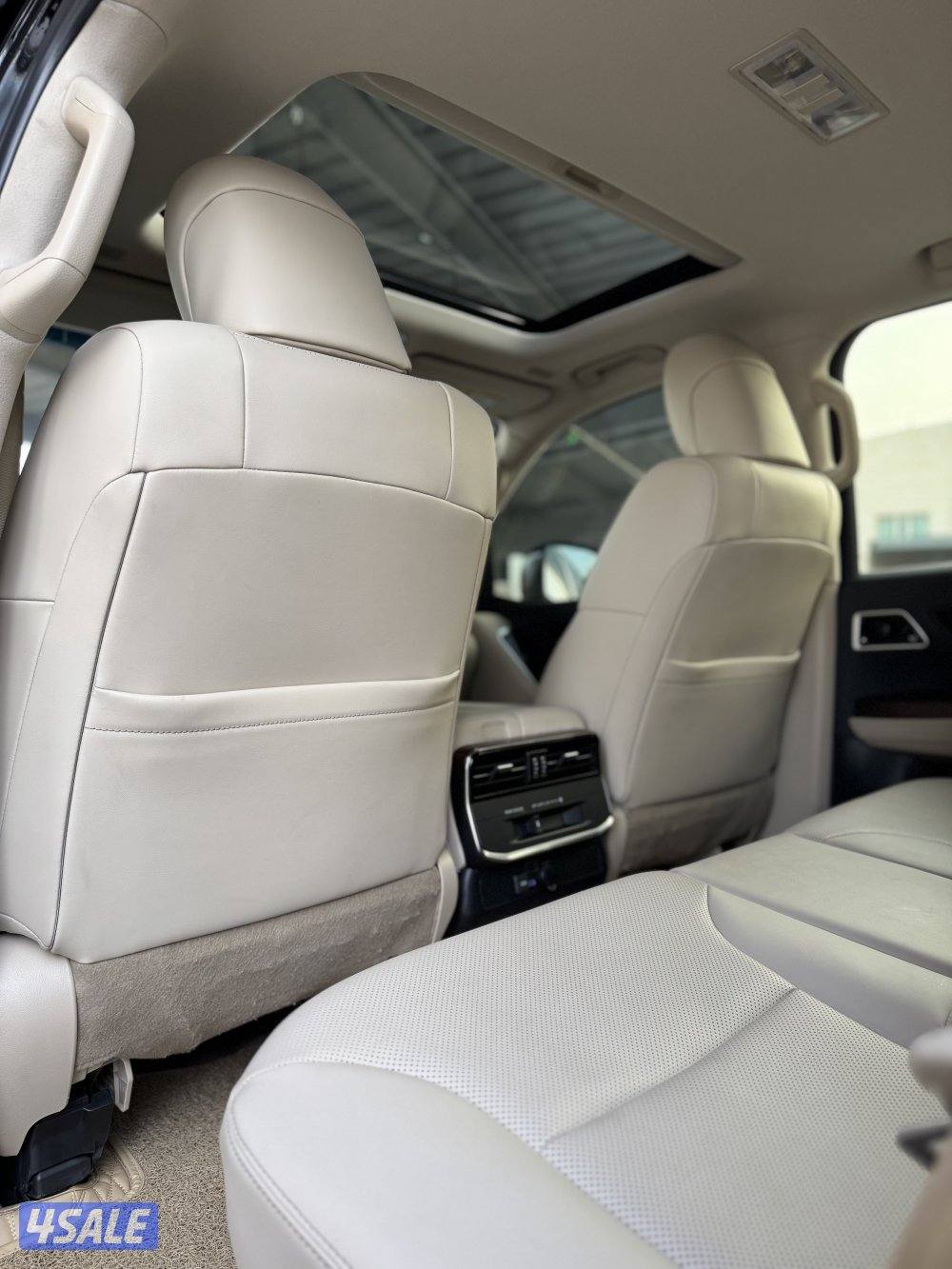 Aero S Twin Turbo / 2024 / 25 km لون الاصلي برونزي حماية لون اسود8