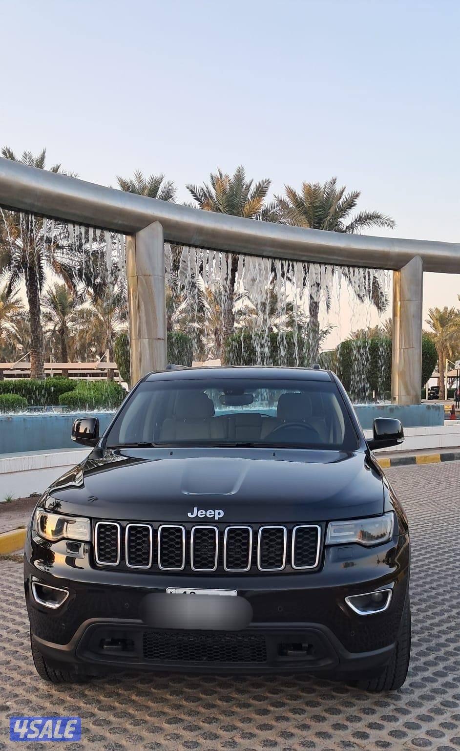 جيب جراند شيروكي لاريدو موديل 20212