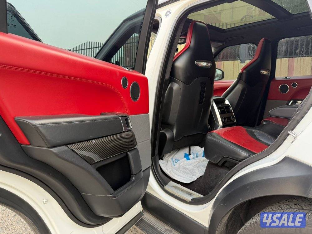 للبيع لاندروفر SVR موديل 20187