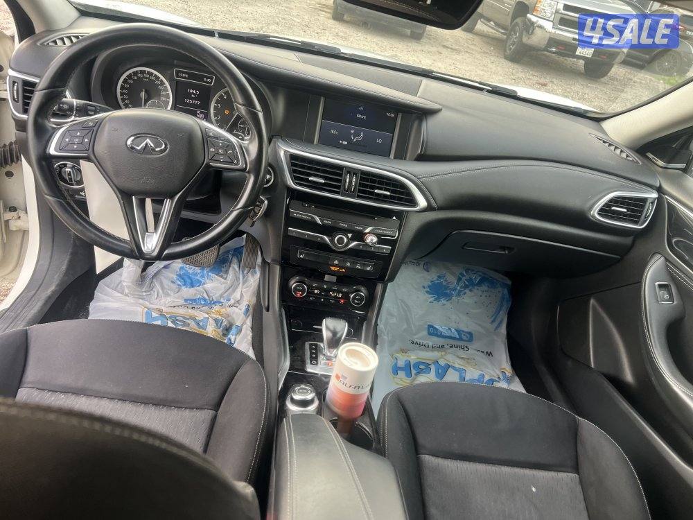 انفينيتي Q30 ابيض 2018 ماشي 125 الف كامل المواصفات فتحه شاشه14