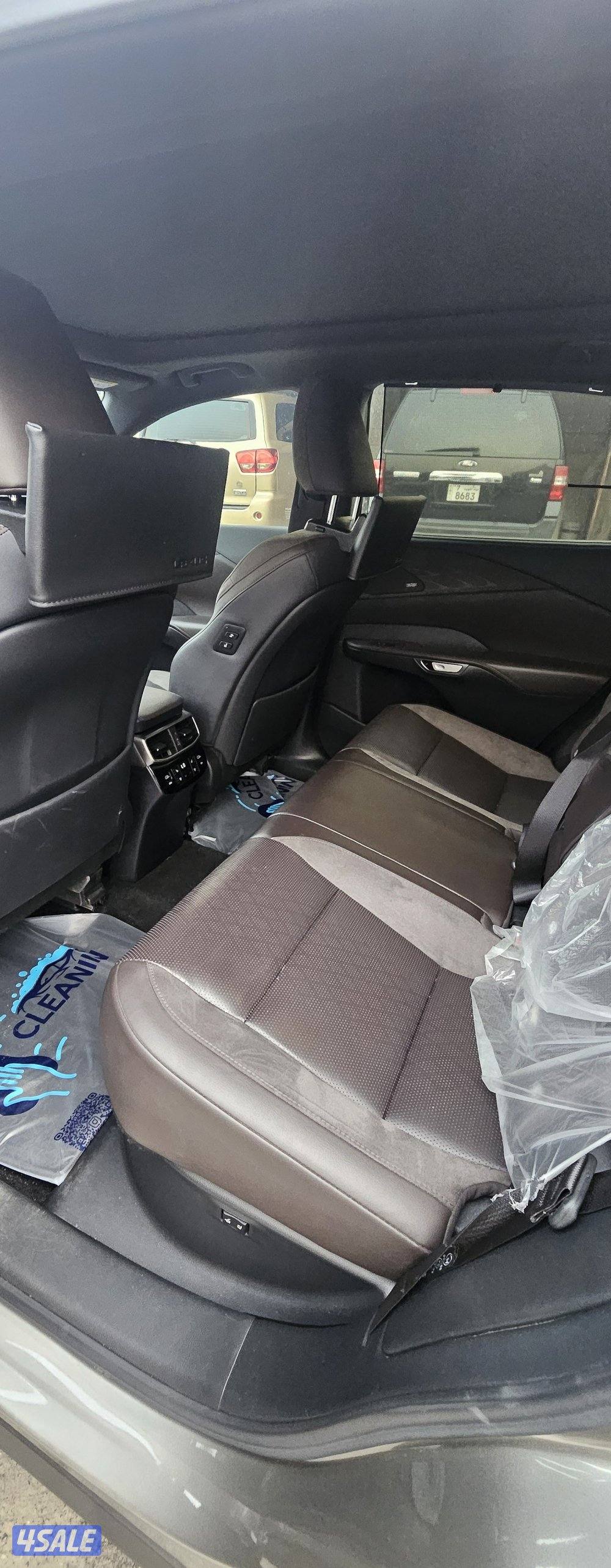 للبيع لكزس اكزفتف تيربو RX350 قابل للمساومه4