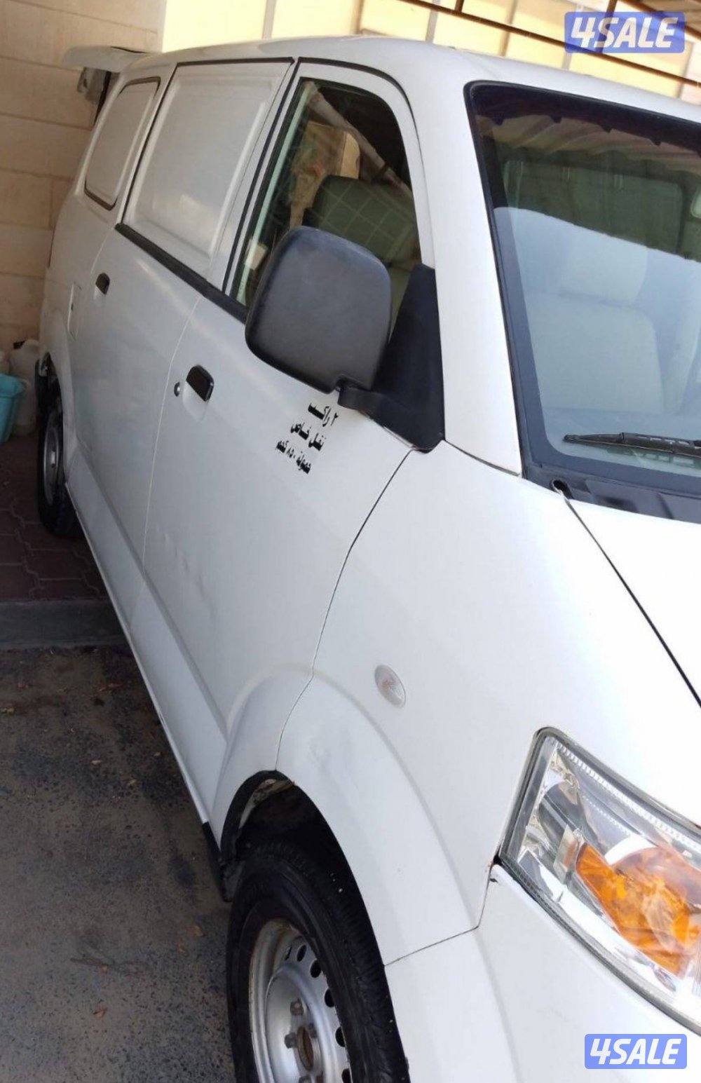 للبيع باص مقفل سوزوكي2