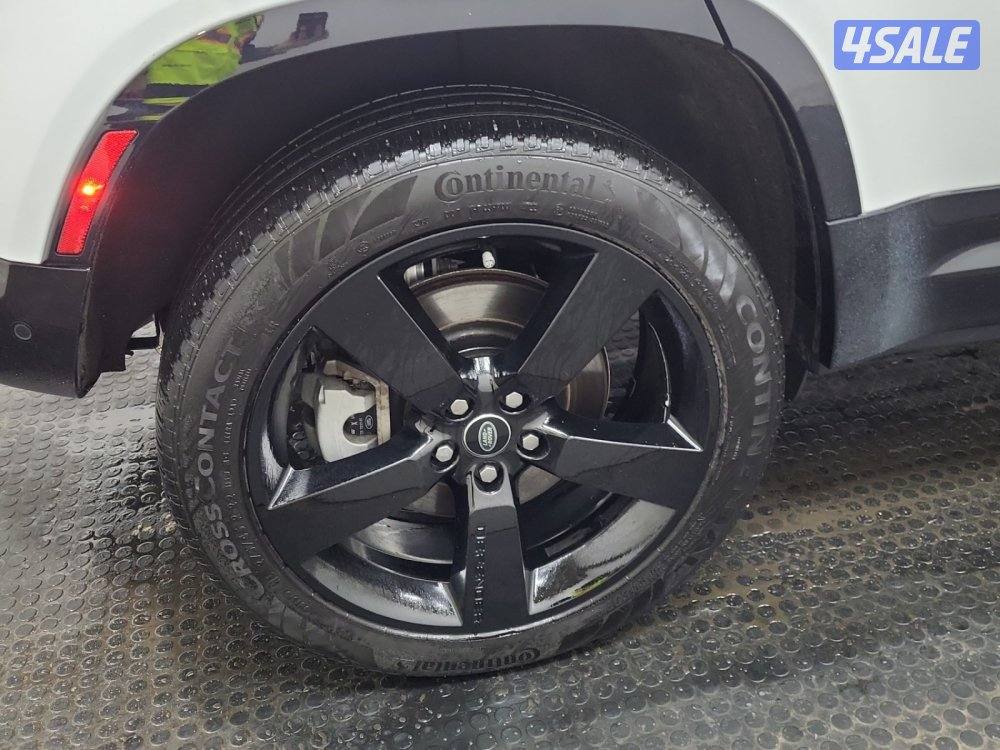 2023 LAND ROVER DEFENDER 110 X-DYNAMIC SE 4X49