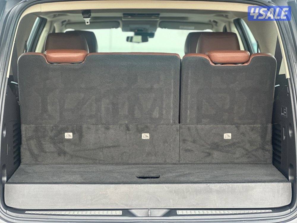 للبيع كاديلاك اسكاليد بريميوم ماشي ١٤٥ الف كيلو6