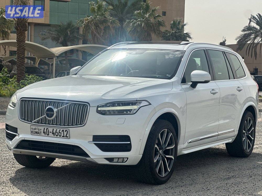 للبيع فولفو XC90 ماشي ١٤٥ الف كيلو1