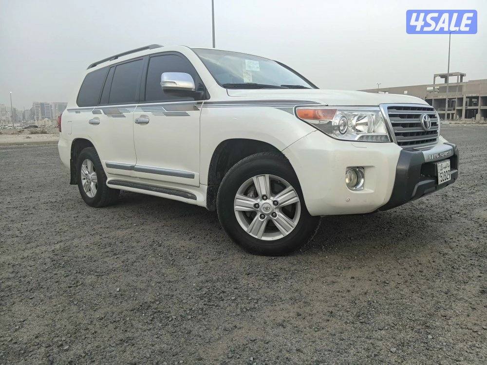 لاند كروزر GX.R V8 ماشي 276 الف وارد الساير شرط الفحص قير مكينة2