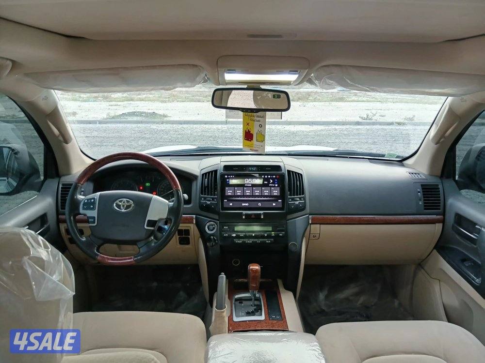 لاند كروزر GX.R V8 ماشي 276 الف وارد الساير شرط الفحص قير مكينة11