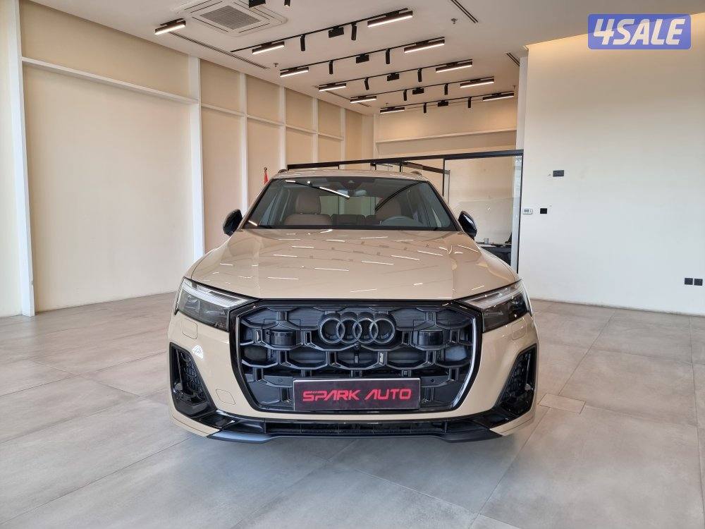 Audi Q7 S-Line1