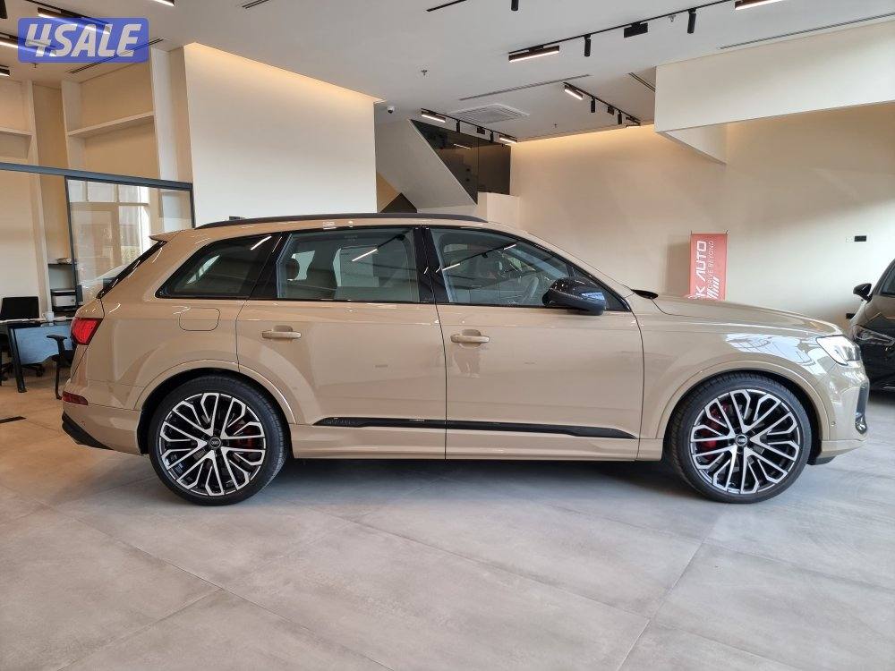 Audi Q7 S-Line2