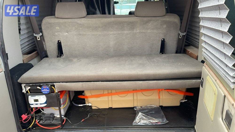 للبيع فان فورد وارد امريكا 2004 ماشي 115 ميل شرط الفحص قير مكينه شاصي6