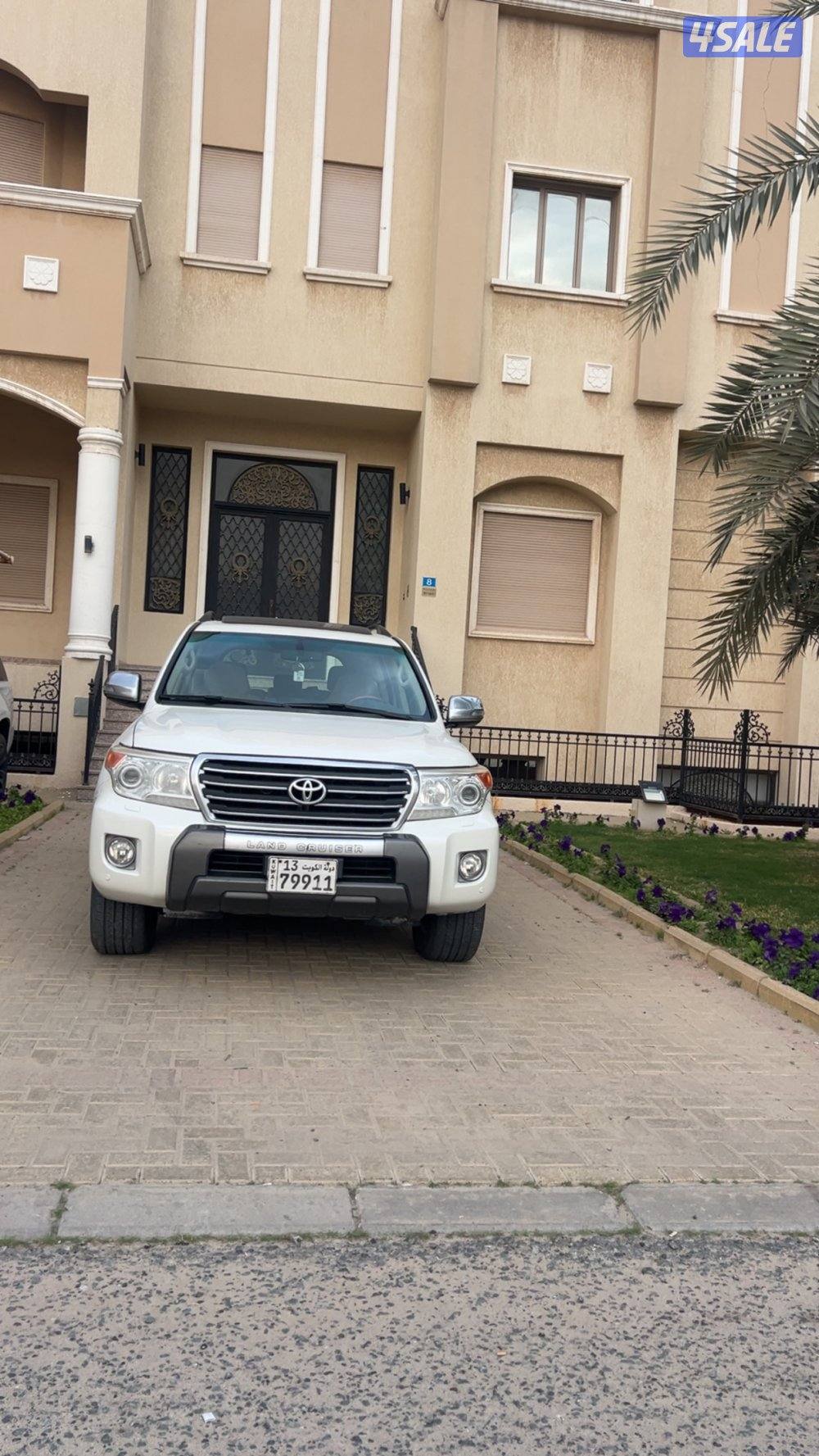 المالك الاول لاند كروز  سته سلندر0