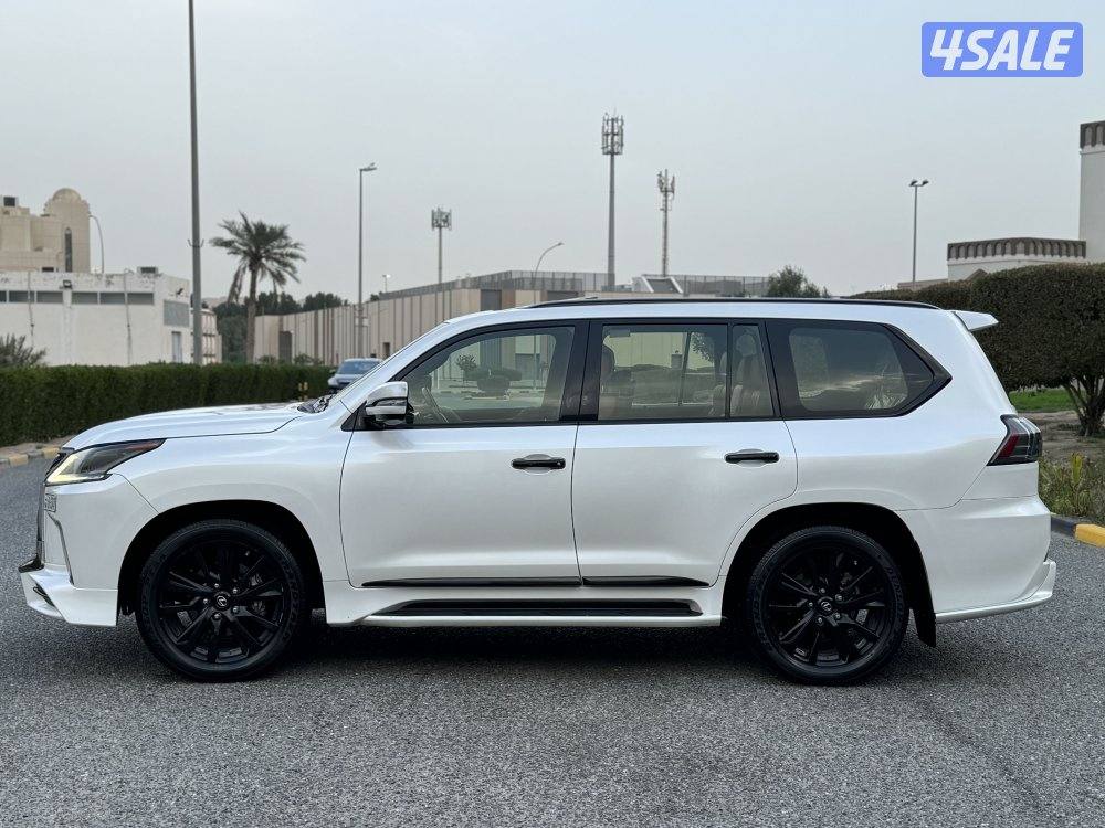 لكزس LX570 موديل 2020 صبغ الوكاله بحاله الوكاله8