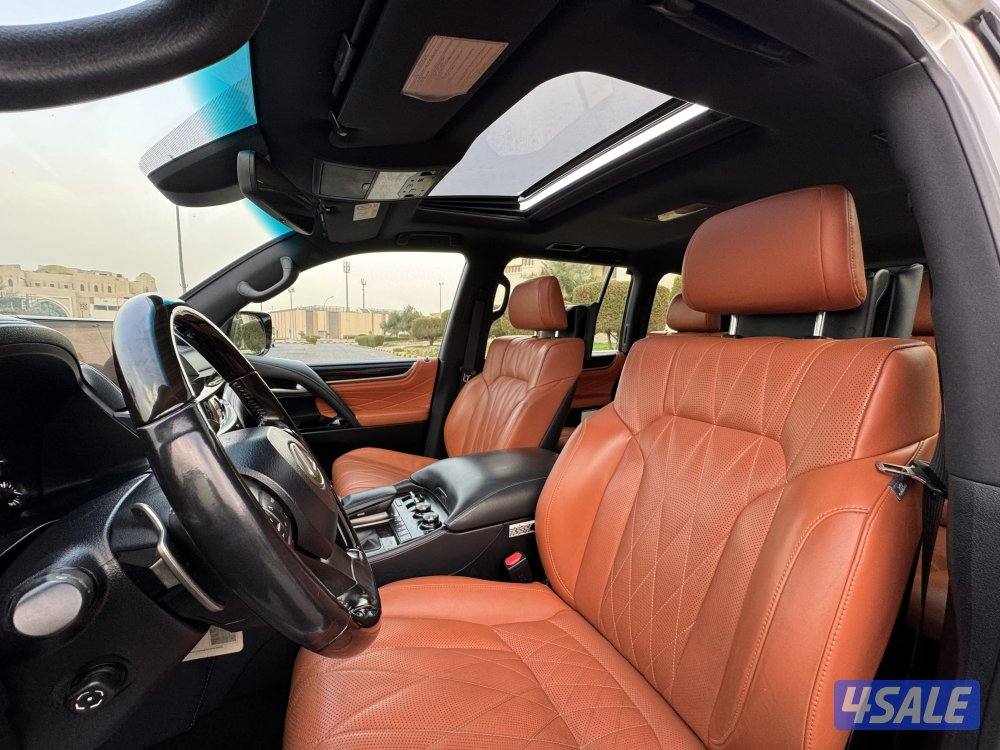 لكزس LX570 موديل 2020 صبغ الوكاله بحاله الوكاله12