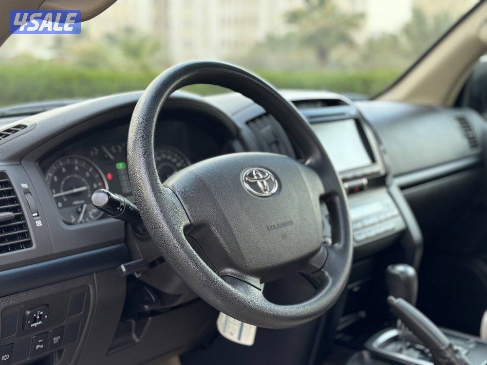 لاندكروزر GX_R V8 موديل 2010 الساير بحاله الوكاله14