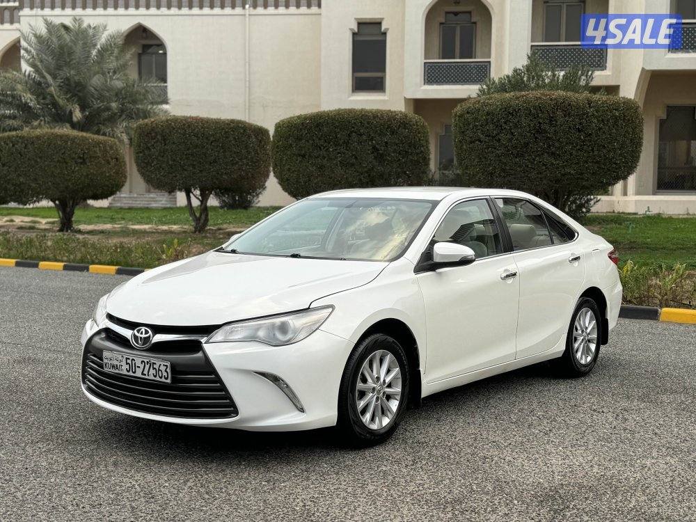 تويوتا كامري GL موديل 2017 بحاله الوكاله شرط الفحص0