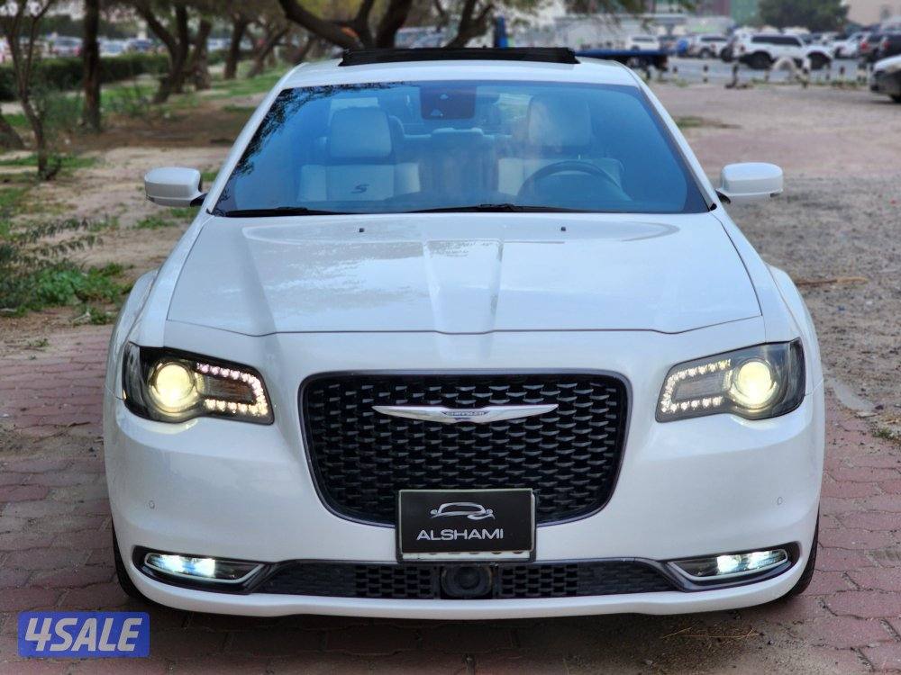 كرايزلر 300S بانوراما عداد ٦٠ ألف سرفس منتظم موديل ٢٠٢١ شرط الفحص1