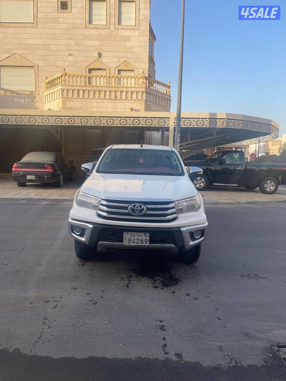 للبيع هايلكس موديل 20160