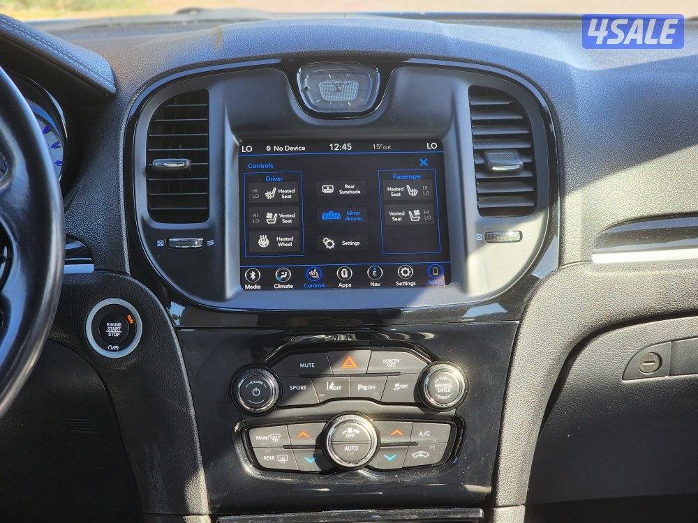 كرايسلر 300 S موديل 2021 عداد 124 ألف سرفس منتظم شرط الفحص8