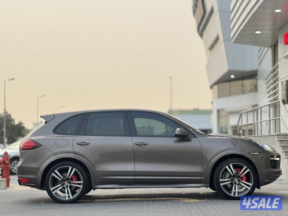 للبيع بورش كايين GTS موديل 20141