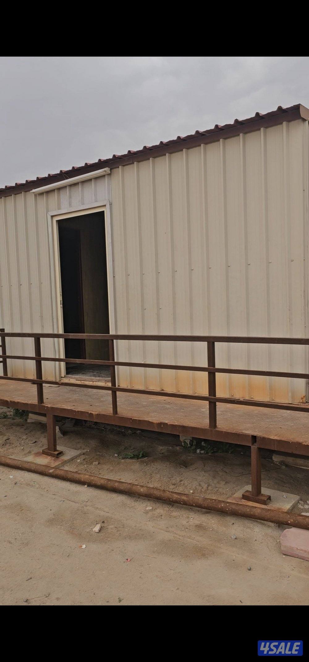 للبيع شاليهات ثابته بالعبدلي3