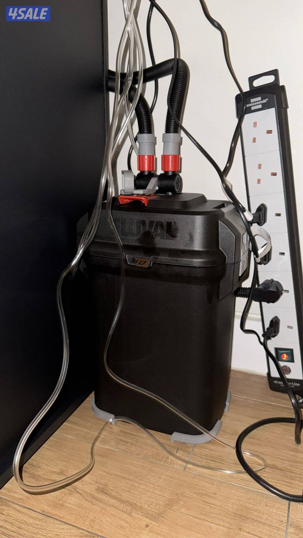 للبيع حوض سمك ماركته boyu سعة  ٢٥٨ لتر مع اغراضة كاملة من محل بيت زون2