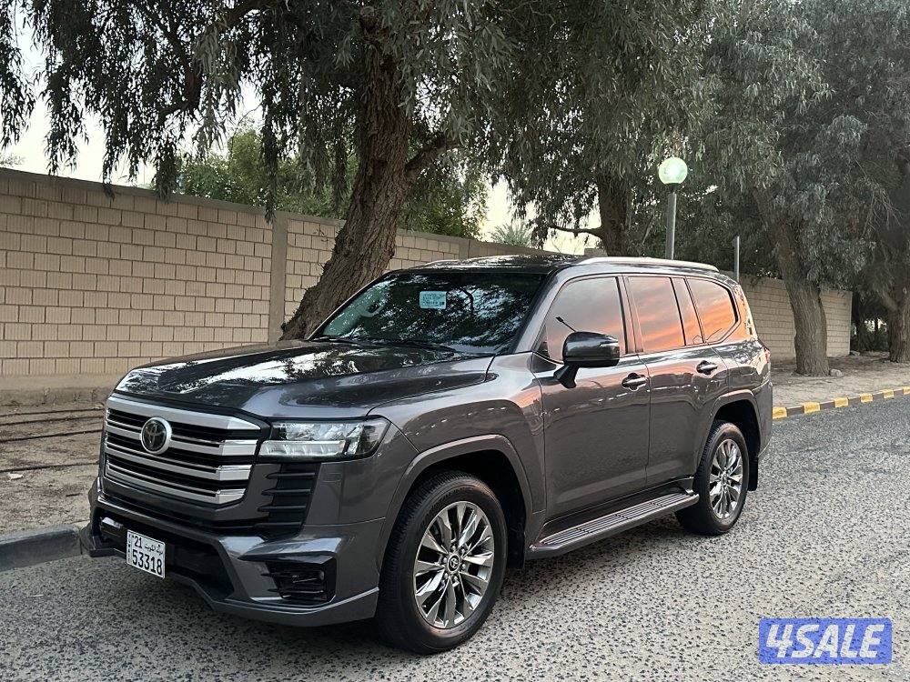 لاند كروزر الساير AERO)S / شرط الفحص بالكامل وصبغ الوكاله0