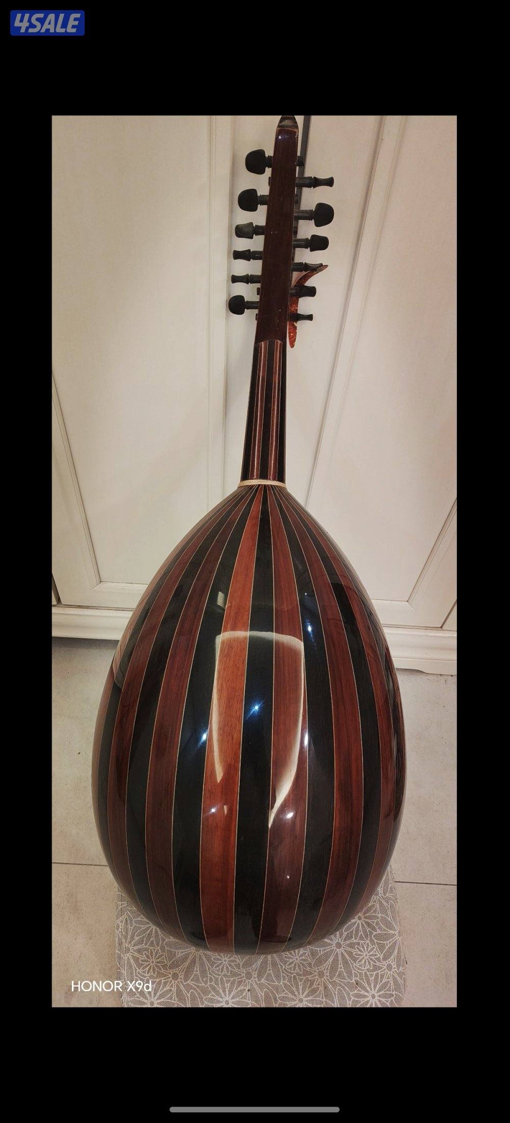 للبيع عود مصري شاريه بمصر من جوهرة الفن2