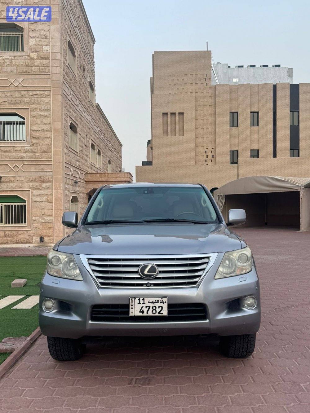 جيب لكزس ٢٠٠٨ ماشي ٣٠٢2