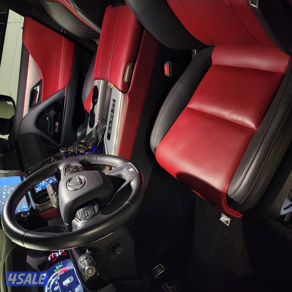 LX 600 F.SPORT Black4