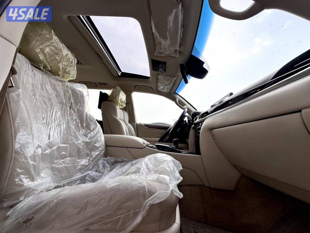 معرض القمة🚩10