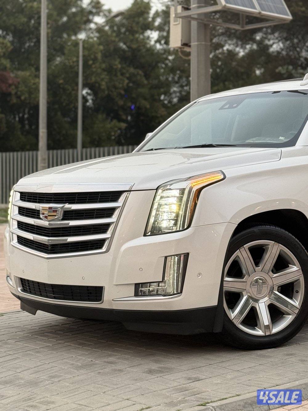 🔺كاديلاك اسكاليد بريميوم 2017الدرجه الاولى 🔺1